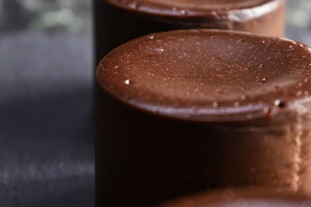 チーズケーキやチョコケーキなどお取り寄せスイーツをお探しなら、岐阜市柳ケ瀬で話題の洋菓子屋『Re:you』へ。